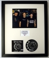 BLINK 182, PHOTO & CD DISPLAY LTD. EDITION OF THE ALBUM GREATEST THIS